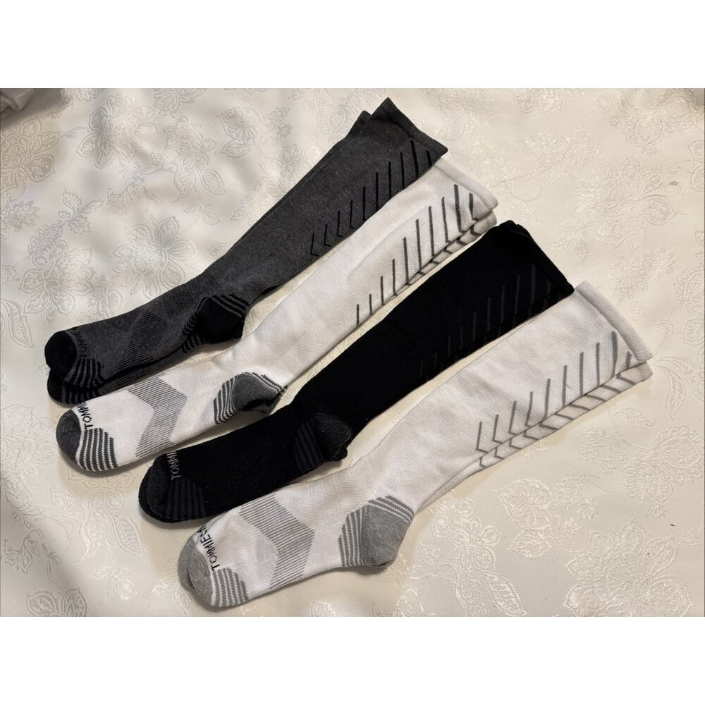 Tommie Copper 4 Pack SnugStay Compression Socks Black White Gray Large 10-12.5